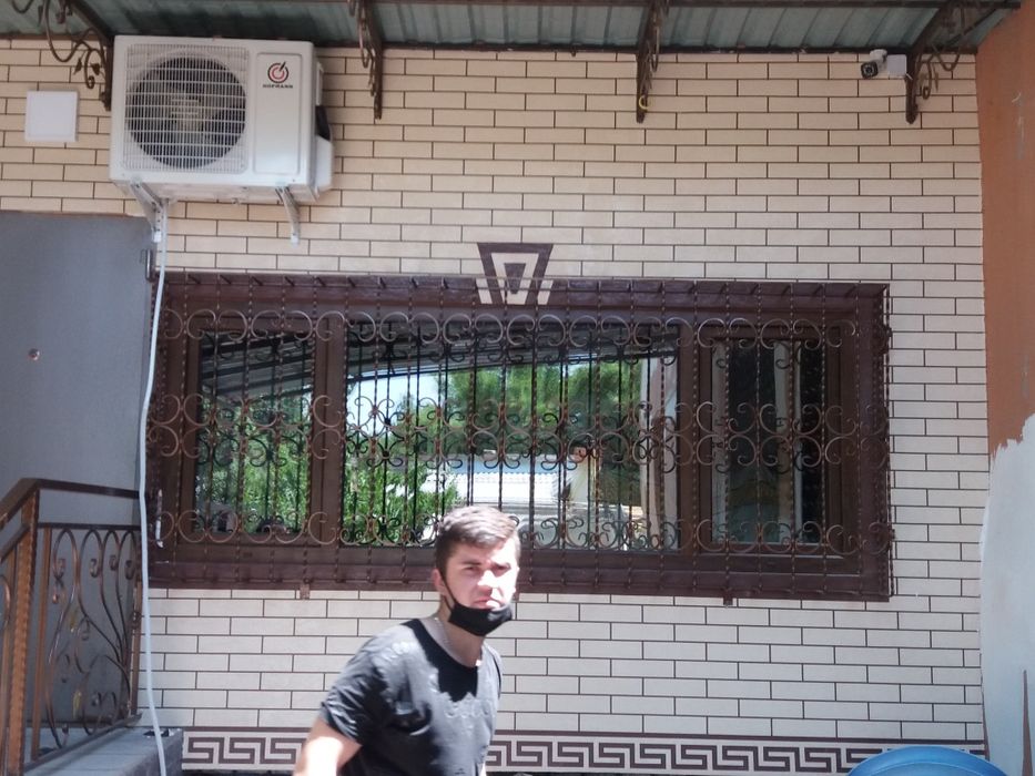 Изготовление металлических оконный решетка.  Любое на вкус.