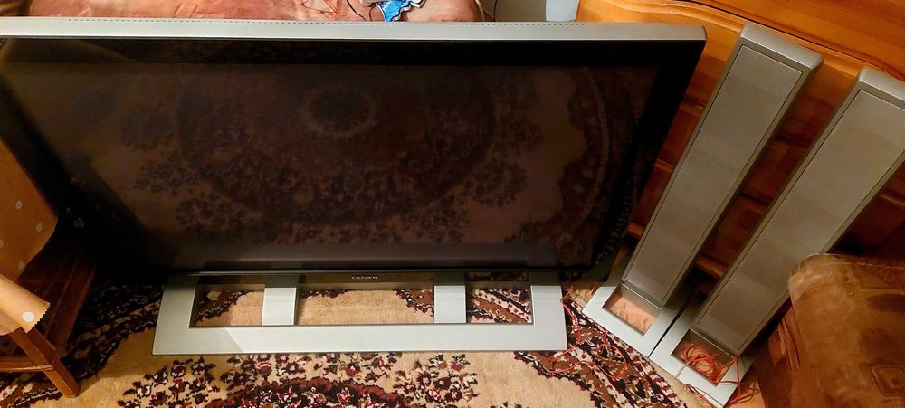 Плазмен телевизор Crown 42"