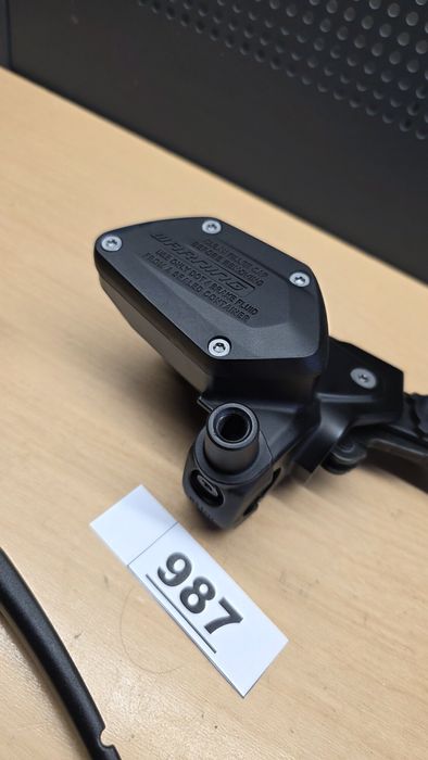 BMW R1200GS R1200R R1250GS  pompa frana si ambreiaj / custom / cafe