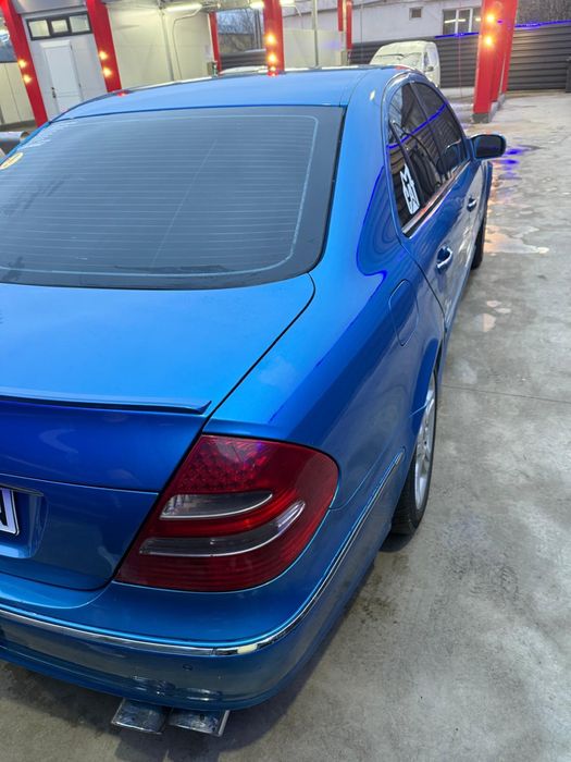 Vand/Schimb Mercedes E Class w211 220cdi