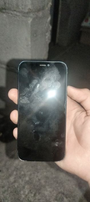 Продам айфон 12 мини