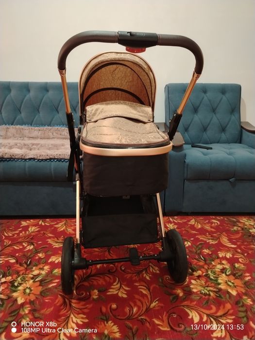 Продаётся срочно Детская Коляска