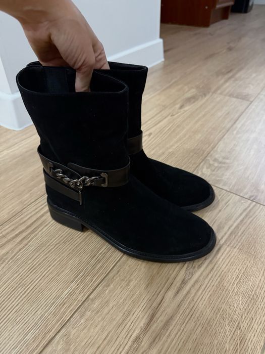 Продам новые сапоги 38 р