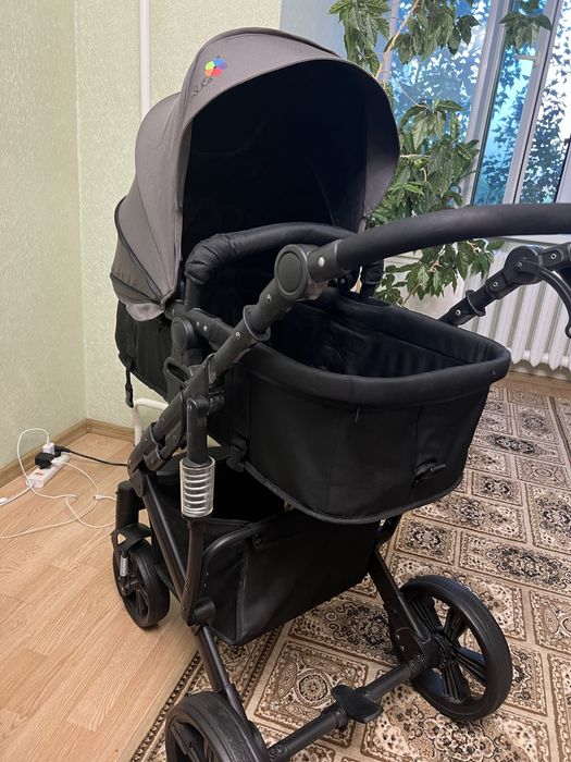 Продам детскую коляску