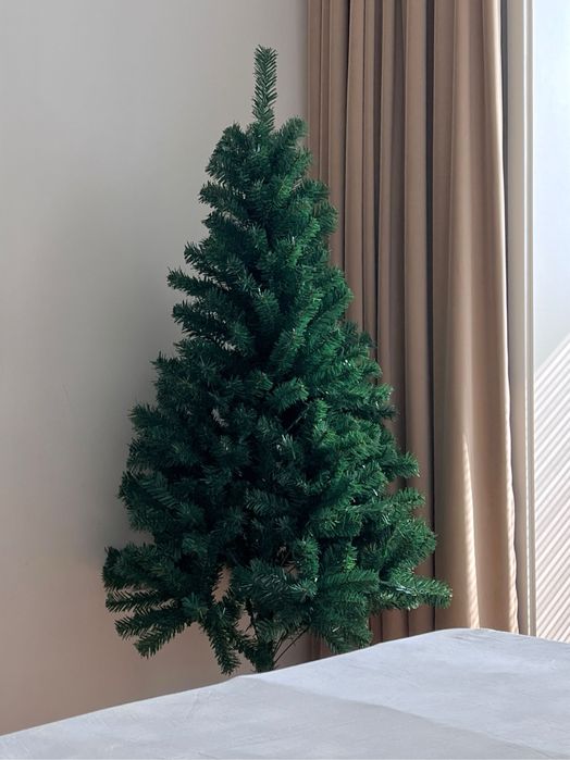 Елки искуственные разных размеров