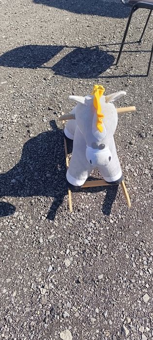 Лошадка качалка. Игрушки. Качалка.