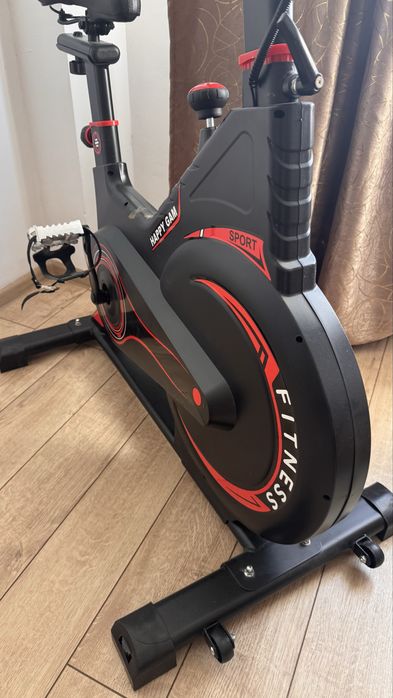 Велотренажер продам