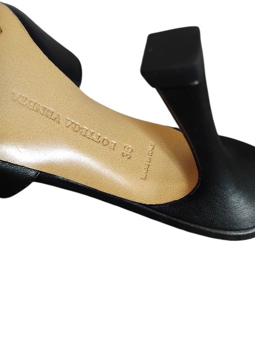 Bottega Veneta сандали