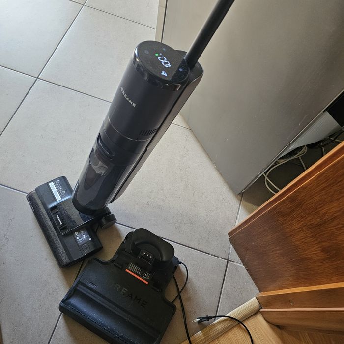 Aspirator umed /uscat  Dreame H12 Pro model HHR25A (pentru piese)dyson