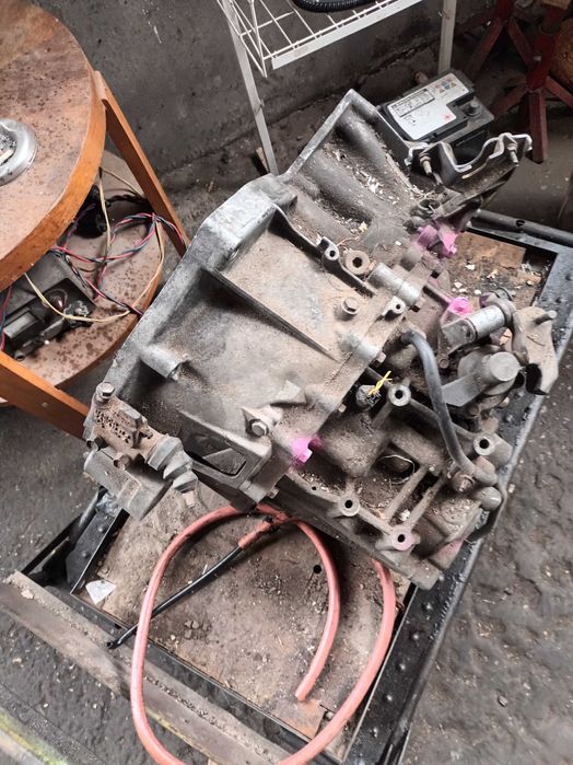 Скоростна  кутия за нисан екстрел