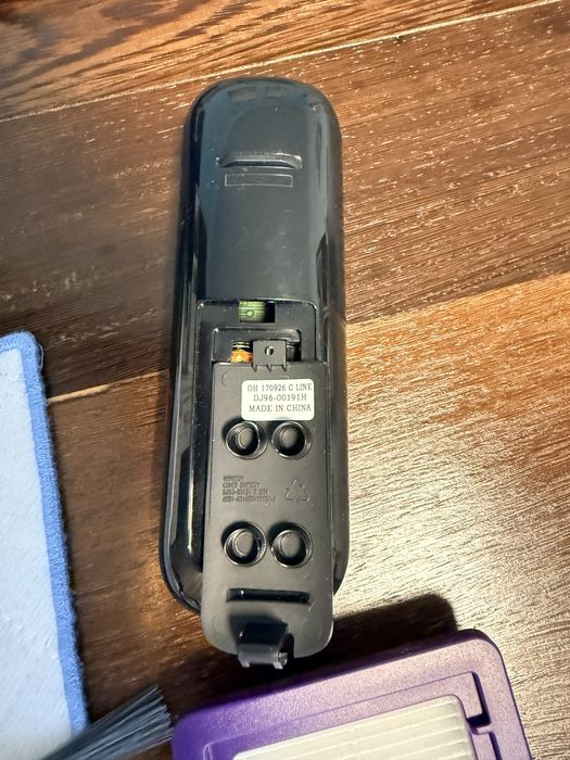 Aspirator robot Samsung Telecomanda, perii, pad spalare, filtru,cutter