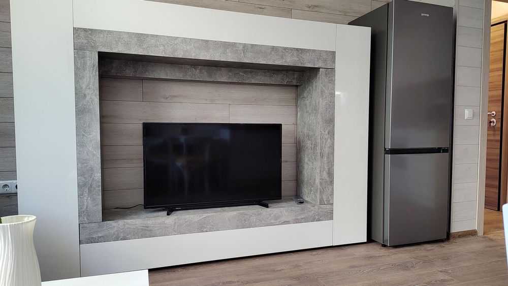 Дава се под наем Двустаен апартамент в Пловдив, Център - 65 кв.м за 523.26 € - Снимка #2