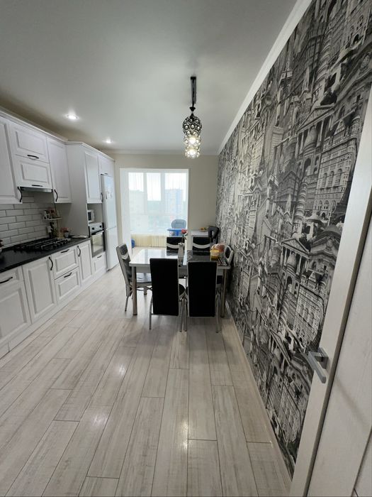 Продам 2ку 91,3 кв м