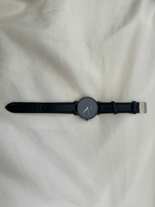 Часы от фирмы Gevena