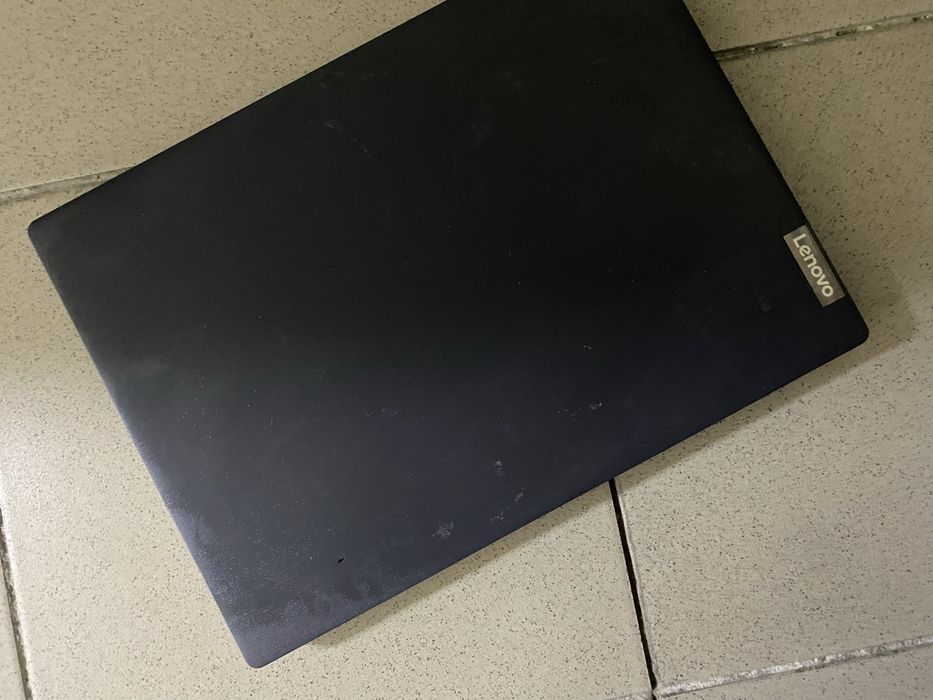 AMD Athlon Gold 3150U with Radeon Graphics