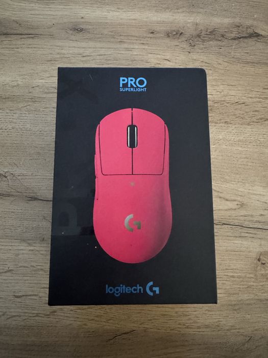 Logitech G Pro X Superlight — топовая игровая мышь | Полный комплект