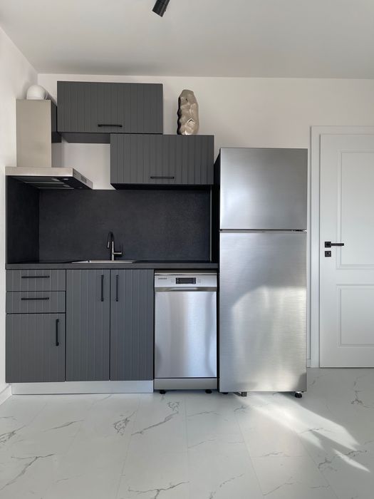 Продавам двустаен апартамент 63 кв.м. Sweet Home 9.