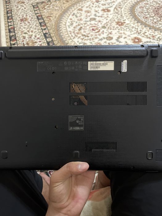 Ноутбук Acer Aspire E15