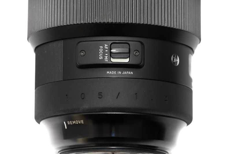 Обектив SIGMA 105mm/1.4 Bokeh Monster за система SONY E, FE, в ПЕРФЕКТНО състояние!
