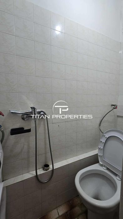 Продава се Тристаен апартамент в Пловдив, Южен - 65 кв.м за 785 €/кв.м - Снимка #8