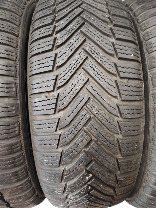 215/55/17 Michelin