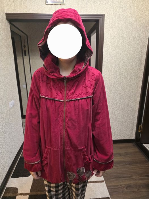 Куртка женская б/у размер 48-50.