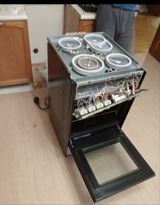 Ремонт электрическиз плит , сенсорных плит , варочных поверхностей