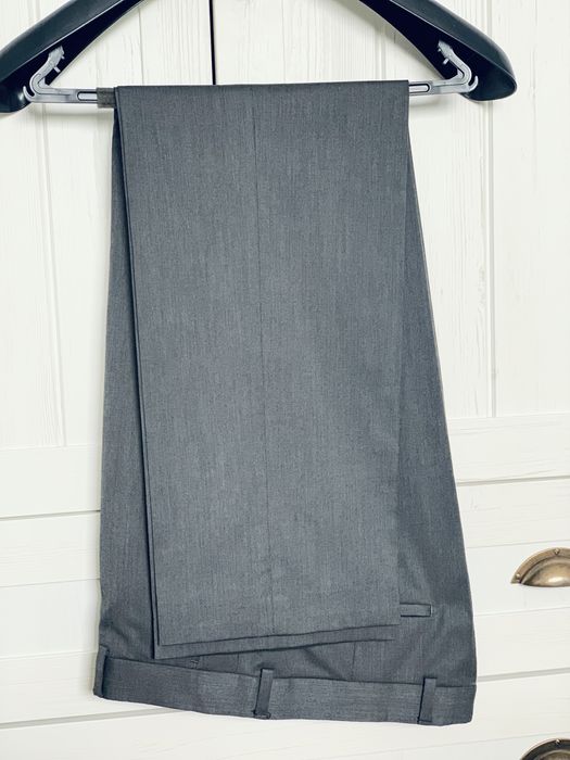 Официален мъжки костюм вълна