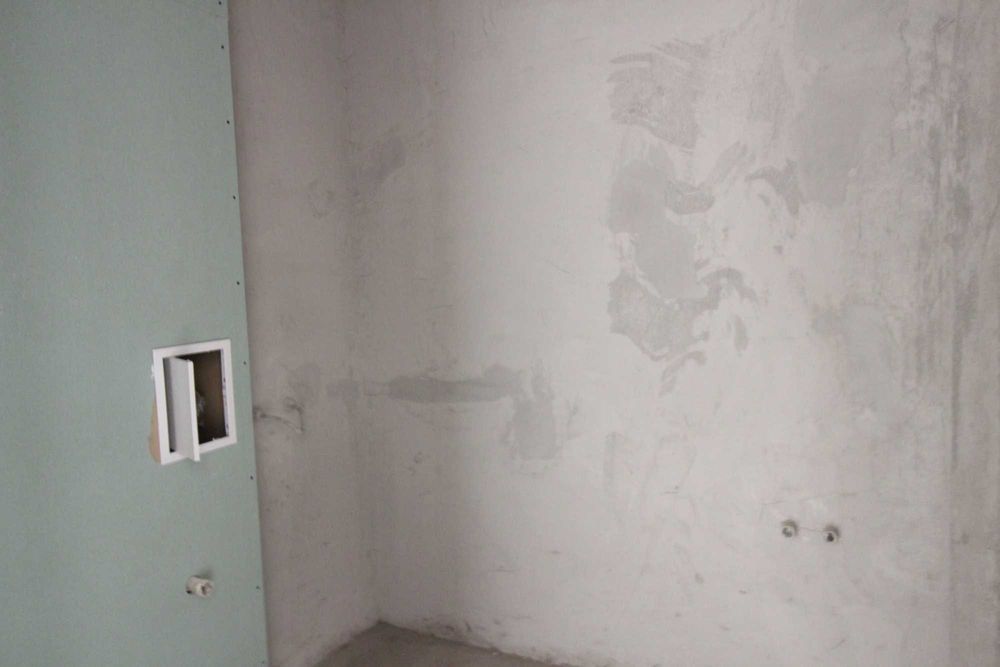 Продава се Двустаен апартамент в Пловдив, Южен - 75 кв.м за 1160 €/кв.м - Снимка #10