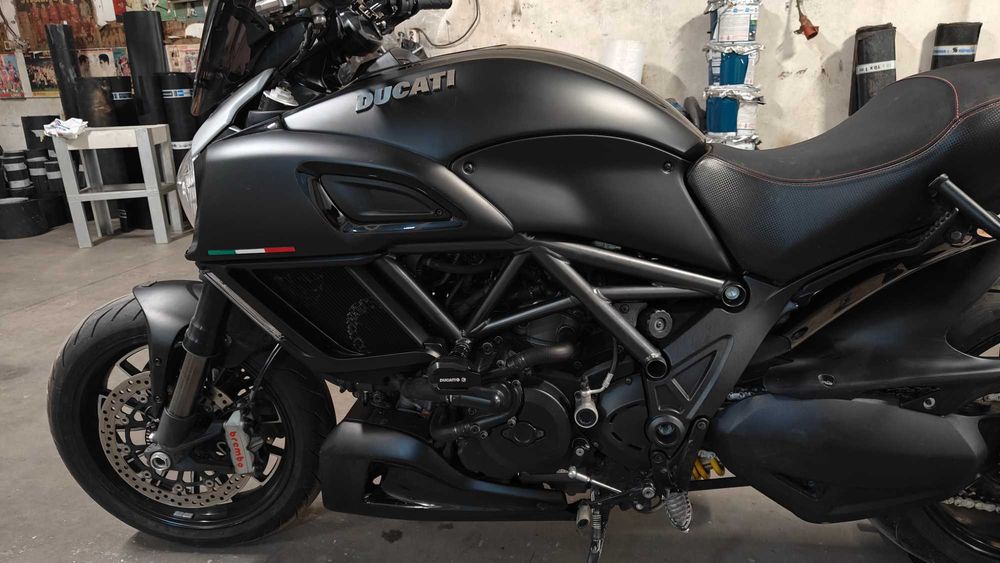 Ducati Diavel 2014 18.000KM