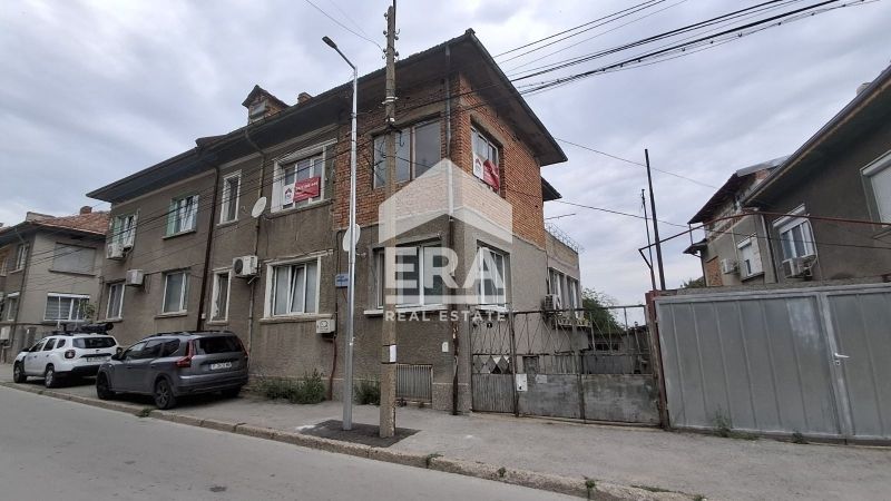 Етаж от къща в ж.к. Дружба 2