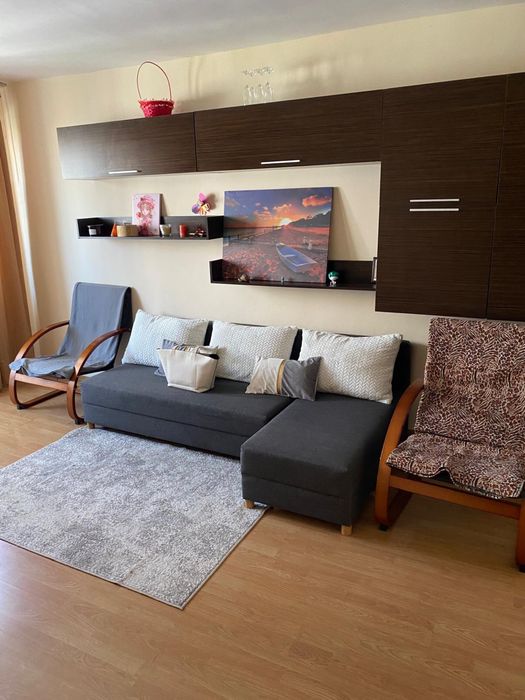Apartament 3 camere de inchiriat