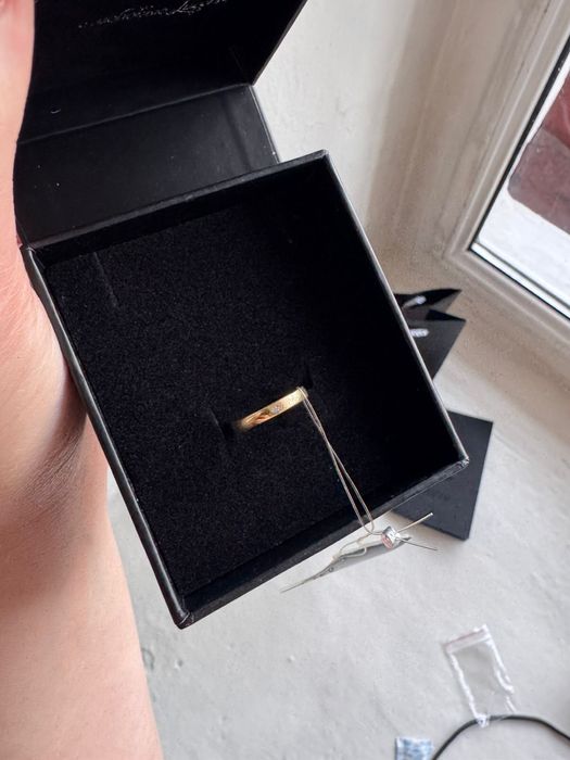 Кольцо золотое с брилиантом