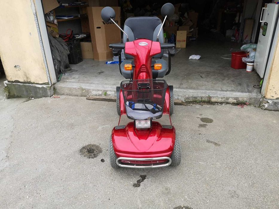 Scuter electric /stare foarte buna/autonomie mare