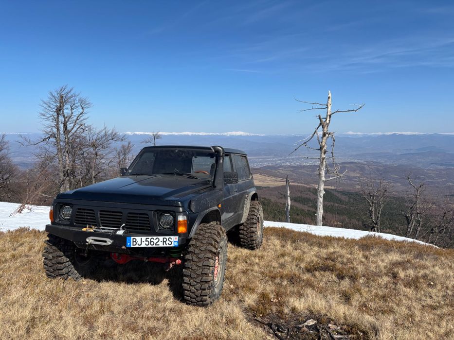 Nissan Patrol Y60