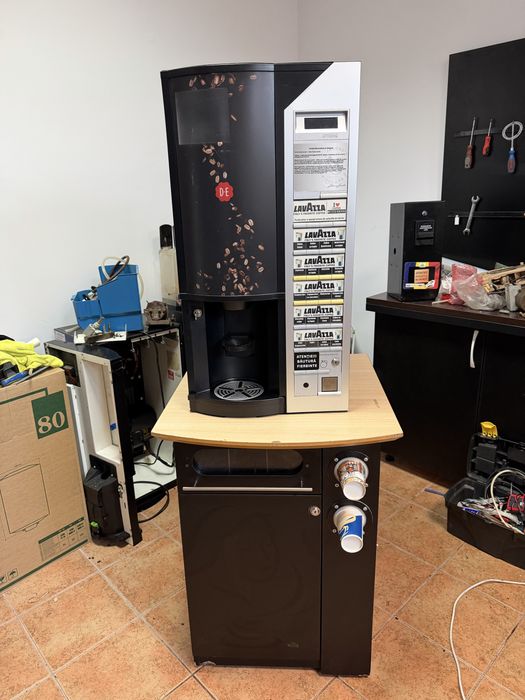 Reparatii aparate de cafea/Expresoare + instalam si inchiriem in locatia ta