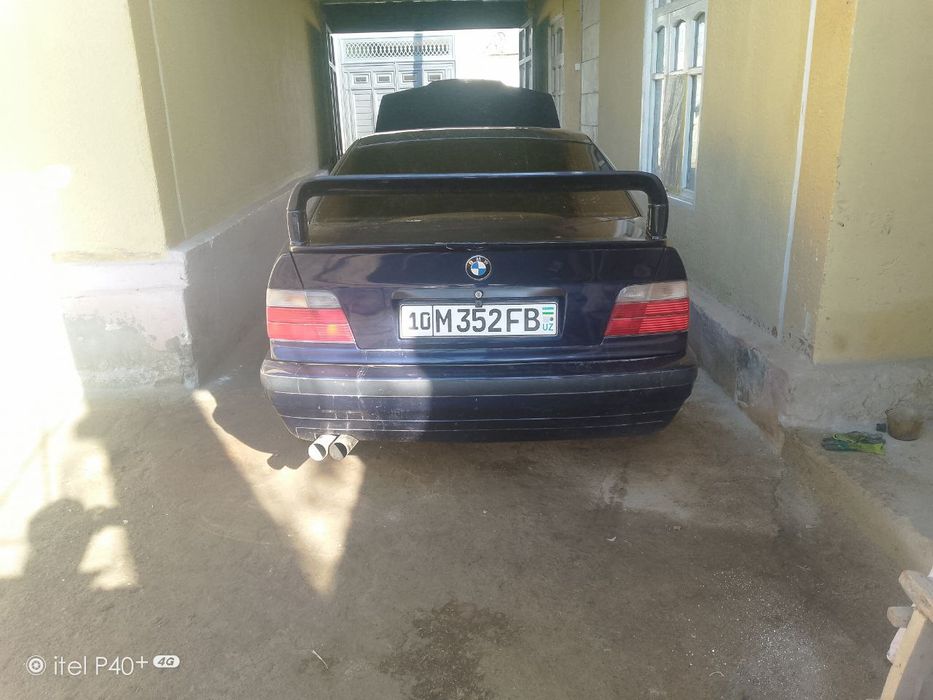 Продаю BMW 318 в хорошем состоянии