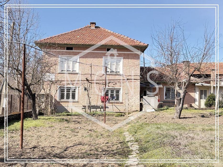 Продава се Къща в с. Добромирка, Област Габрово - 122 кв.м за 211 €/кв.м - Снимка #1