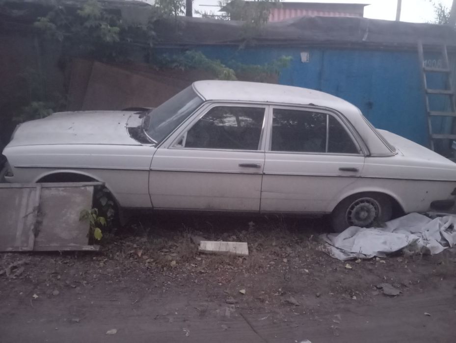 продам mercedes w123