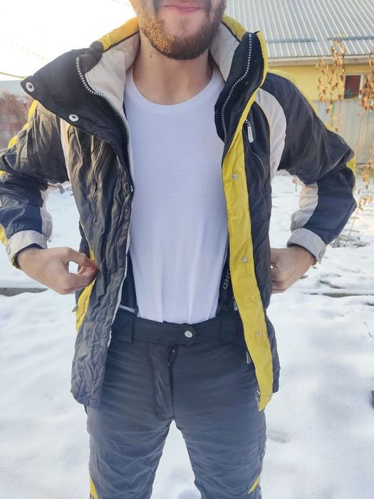 Горнолыжный костюм