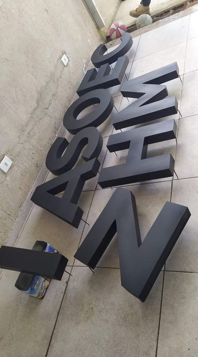 Reklama Bukva Banner Neon