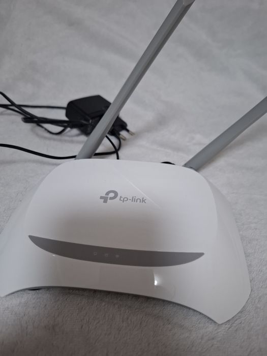 TP-Link рутери –TL-WR840N (2 антени) и TL-WR740N (1 антена)