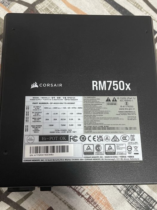 Vand placa video amd si sursa corsair