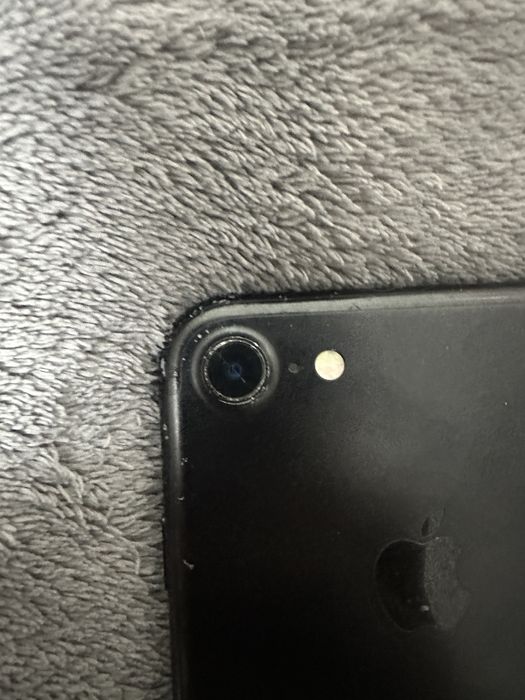 Айфон 7 32 гига 66 акб