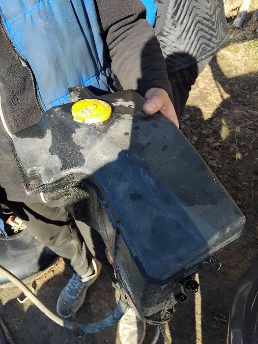 Продавам Mazda 6 2003г 2.3 бензин 4×4 автомат НА ЧАСТИ