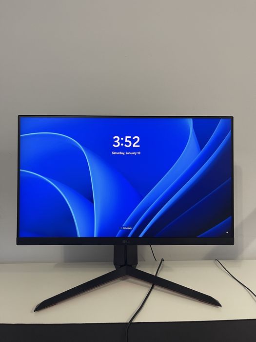 Monitor Gaming LG UltraGear 24GN650-B 144hz