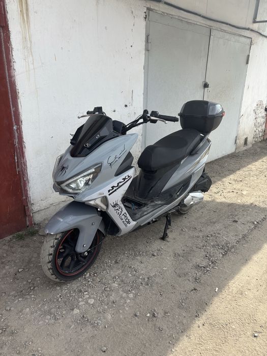 Мопед макси срочна 120к с торг