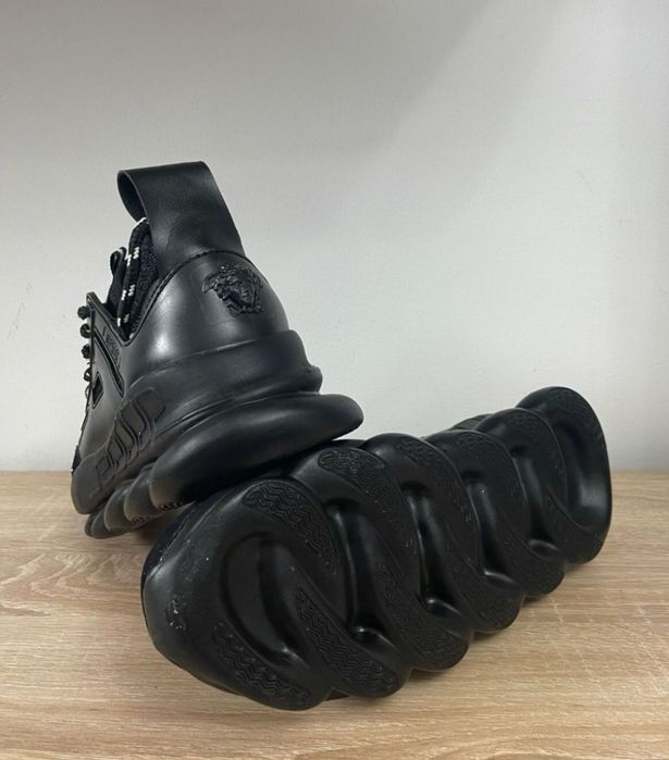 STOC LIMITATI!! Adidasi / Sneakers Versace Chain Reaction Negru Marimi 36-44 Unisex