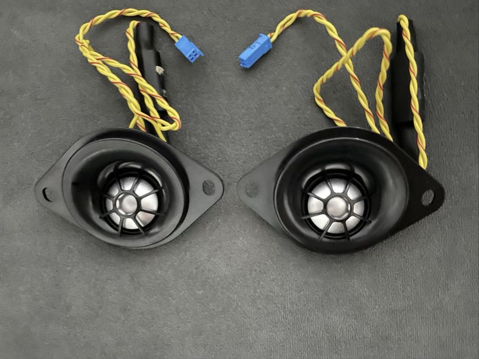 Tweeter / boxa Harman Kardon HK Bmw Compatimbil cu : Seria 1 2 3 4 5 6 7 X1 X3 X4 X5 X6 P