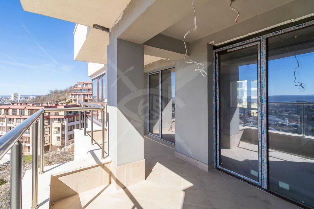 Продава се Тристаен апартамент в Варна, м-т Пчелина - 128 кв.м за 1086 €/кв.м - Снимка #4